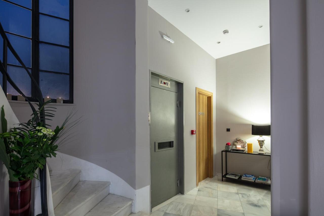 The Vault Hotel