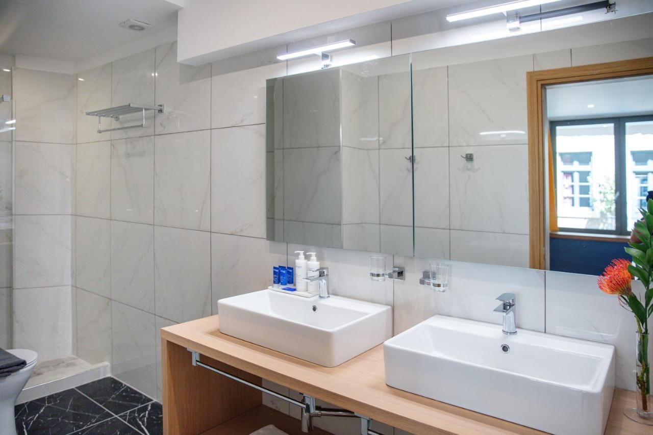 The Vault Hotel 4*
